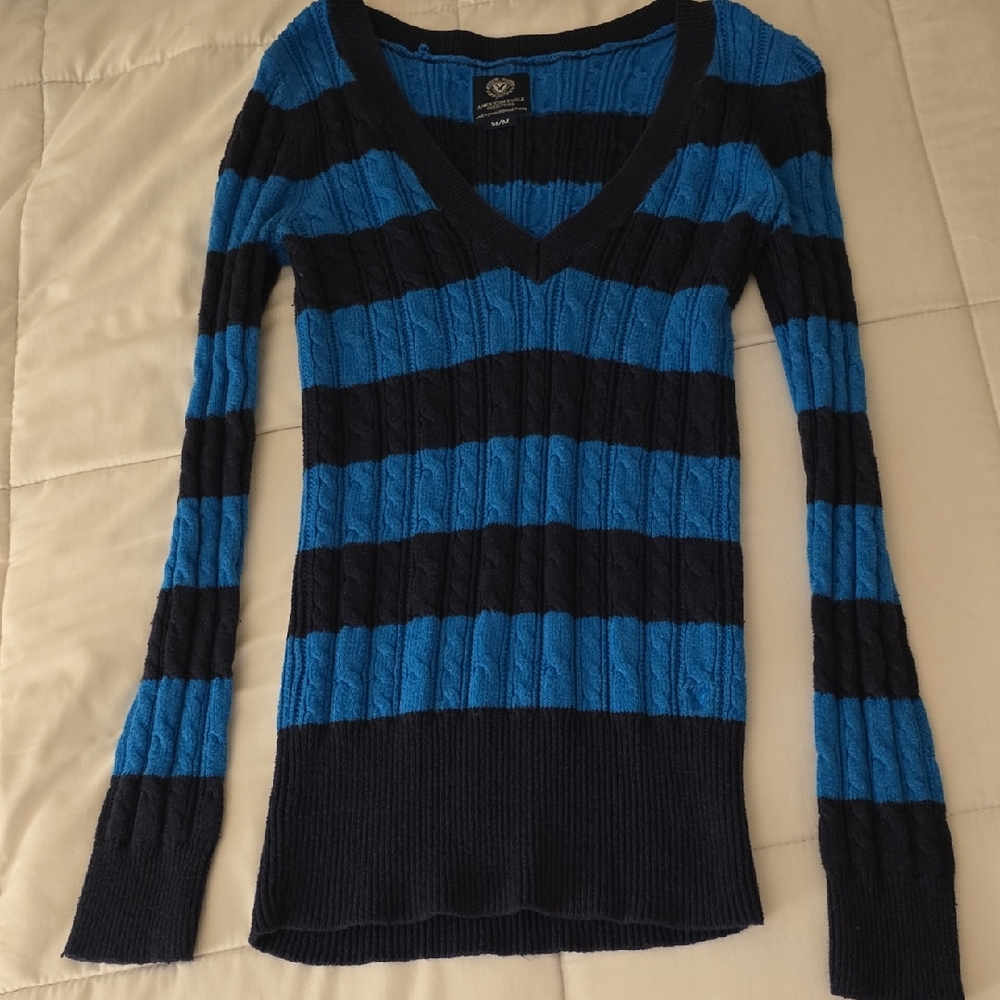 American Eagle Outfitters V-Neck Sweater Blue and Black Cable-Knit